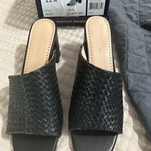Black sandals, new, never worn